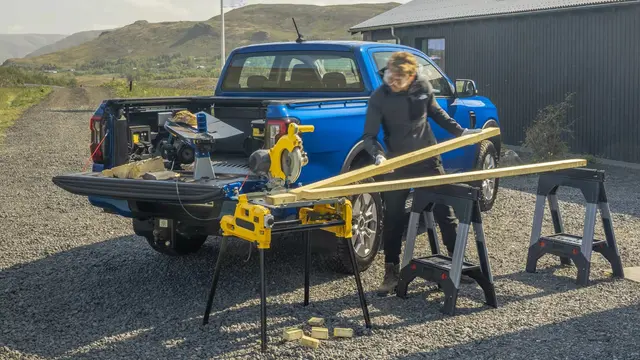 Ford Ranger PHEV Punya Fitur Canggih ala Mobil Listrik